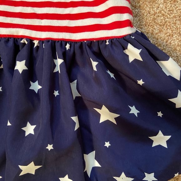 👗 3/$25 - 24 months Baby Girl Dress - Picture 3 of 5